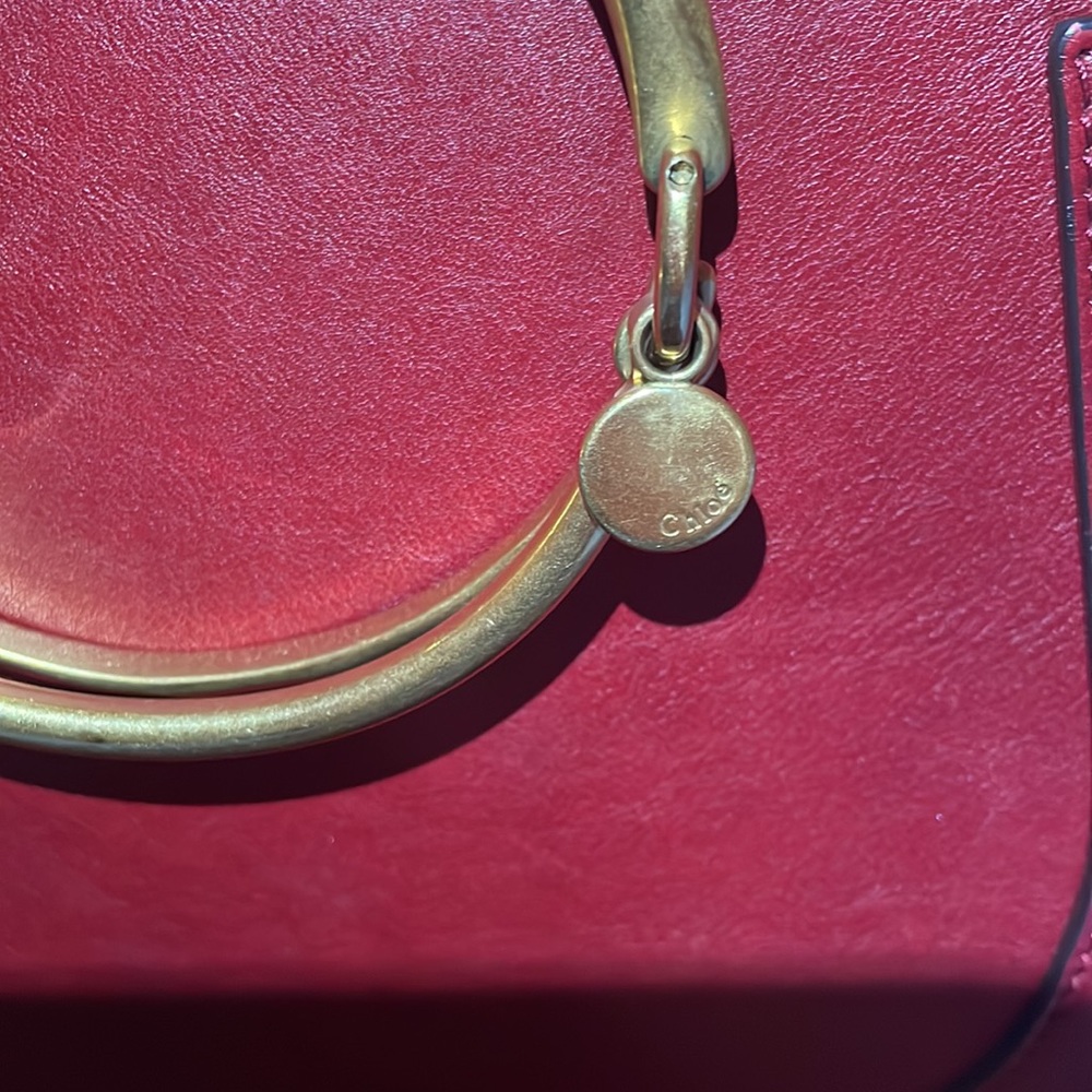 Chloe Calfskin Suede Medium Nile Bracelet Bag Intense Red - Picture 4 of 8